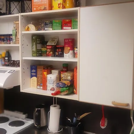 Cozy Economy For 4 At The Shopping Area