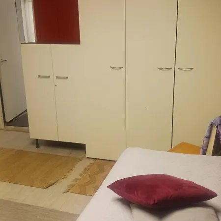 Cozy Economy For 4 At The Shopping Area Appartement Rovaniemi