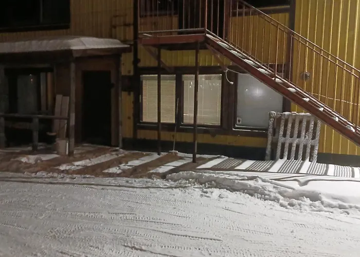 Cozy Economy For 4 At The Shopping Area *